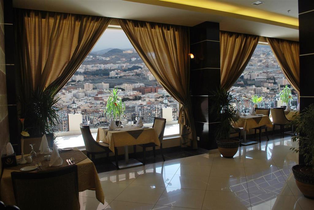 Hotel مينا بلازا الطائف Mena Plaza Taif Restaurant photo